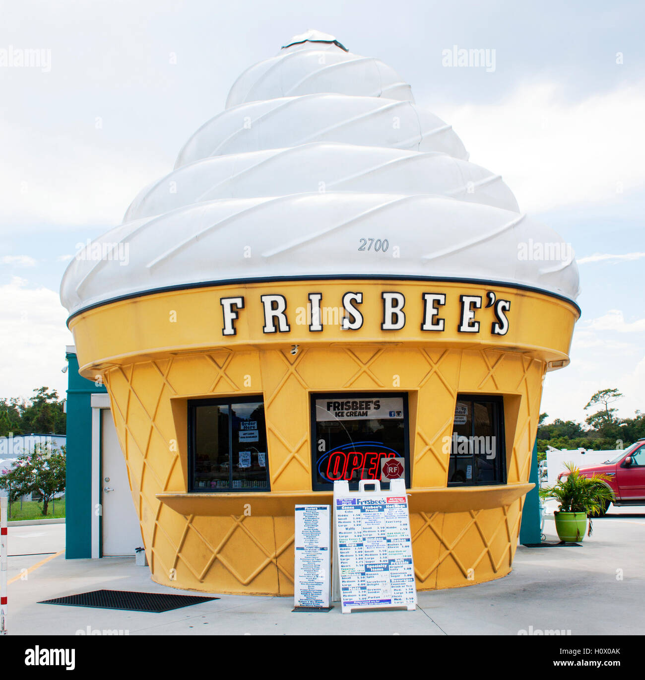 Bâtiment en forme de cornet de crème glacée dans le SGIE Florida Banque D'Images