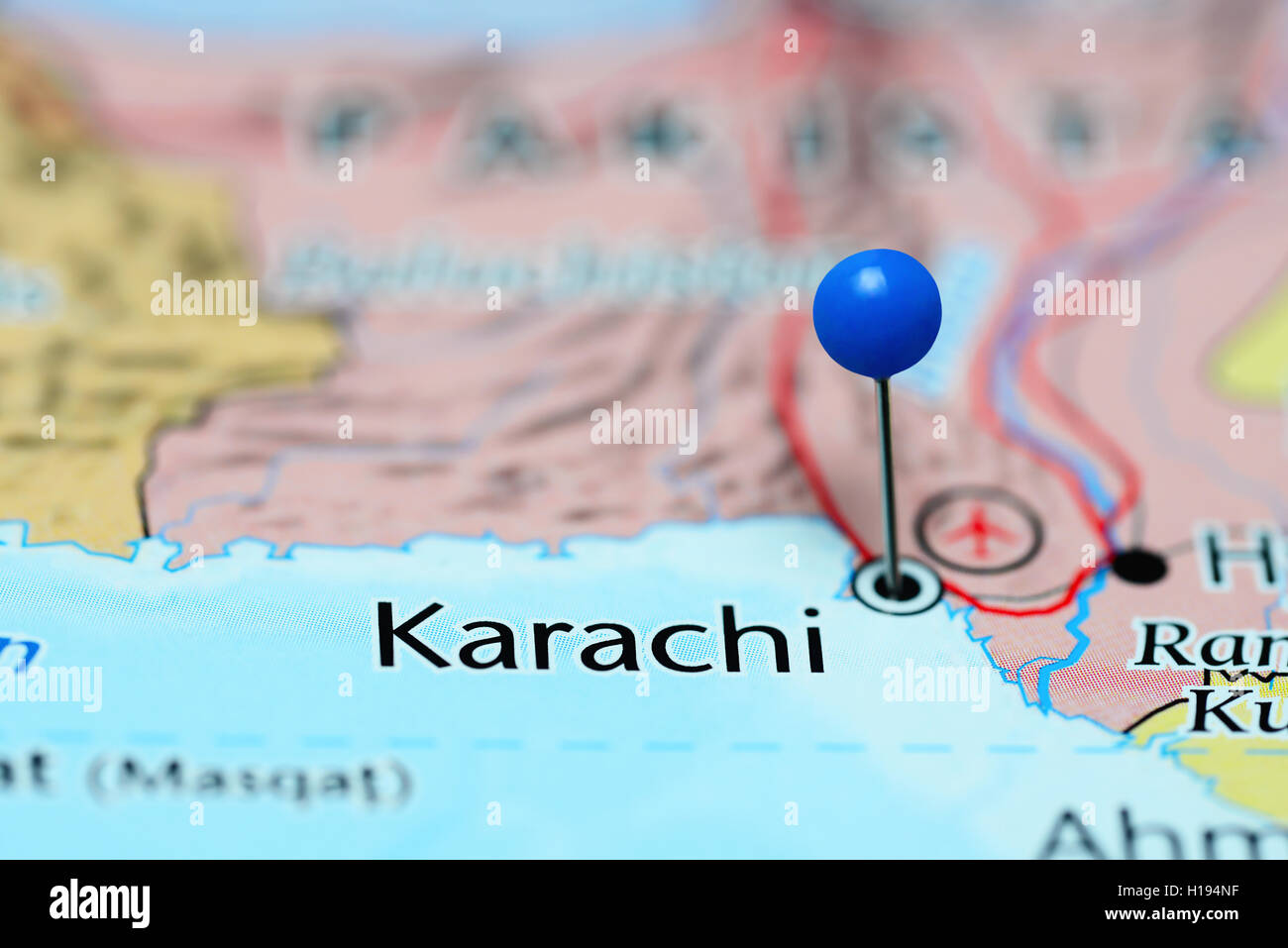 Karachi épinglée sur une carte du Pakistan Banque D'Images