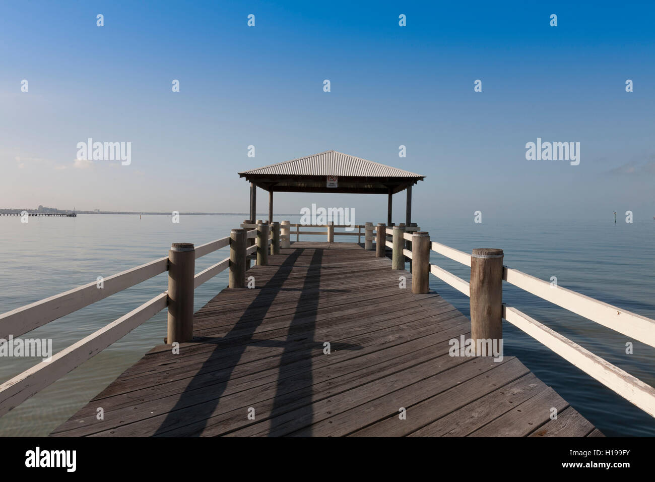 Journée calme à la jetée de bois à St Kilda Melbourne Australie Banque D'Images