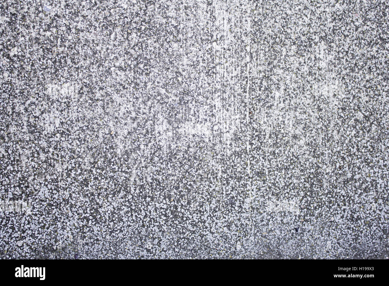 Mur blanc sale et noire ciment, construction Banque D'Images