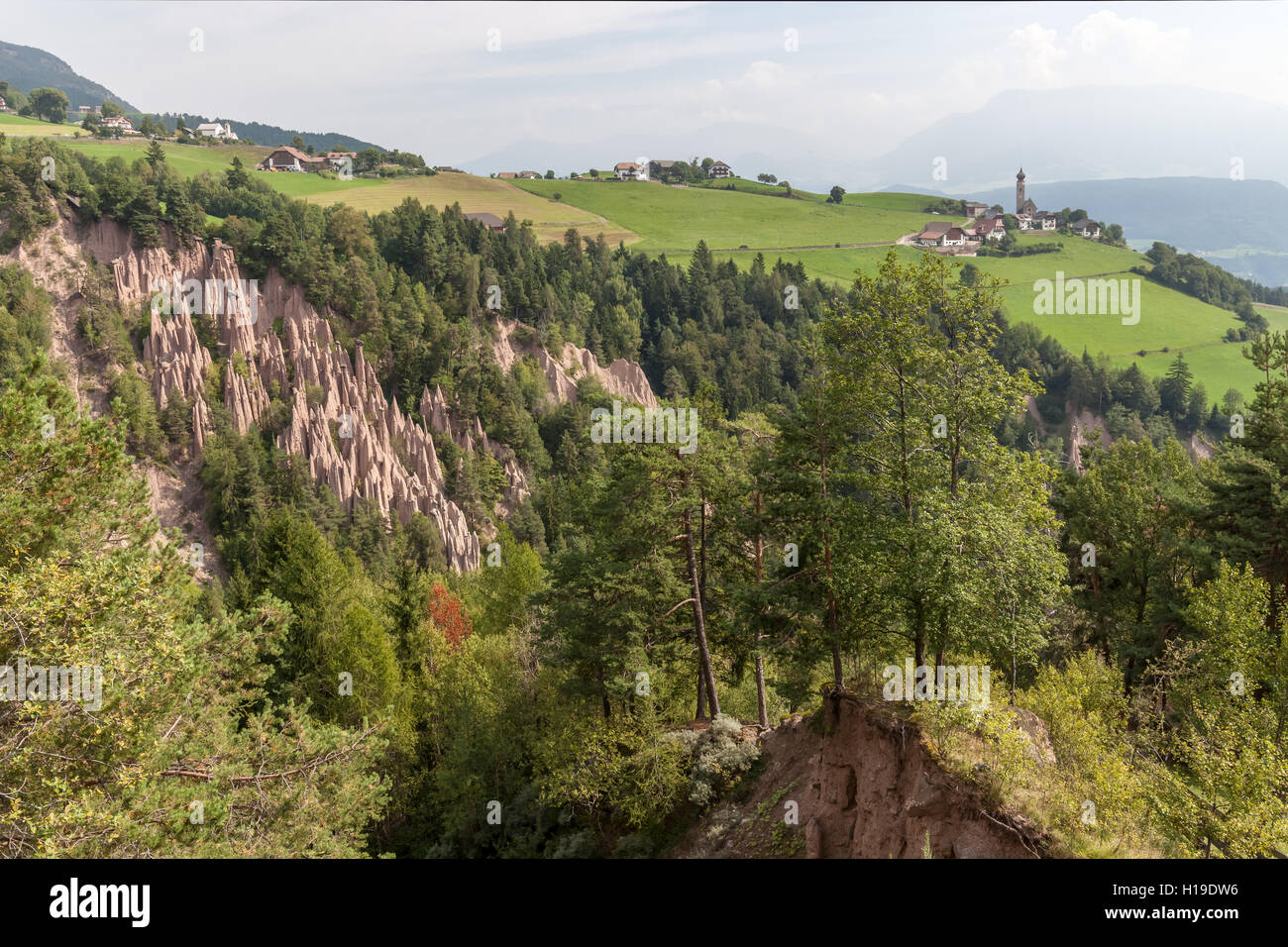 Pyramides de la terre, Renon, Tyrol du Sud, Italie. Banque D'Images