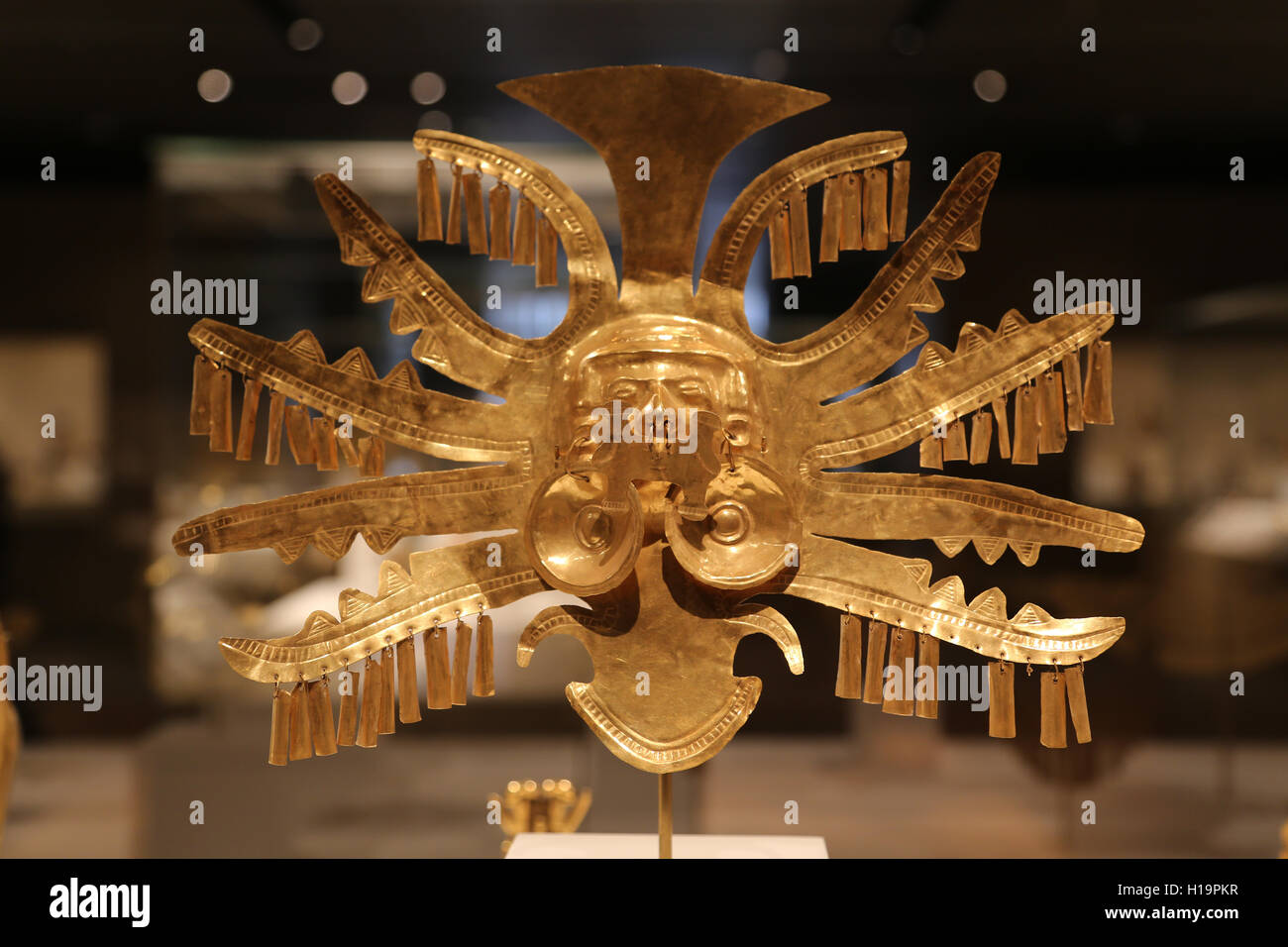 Ornement de coiffure. La Colombie. Yotoco (Calima), 1er-7e siècle. L'or. Metropolitan Museum of Art de New York. Usa. Banque D'Images