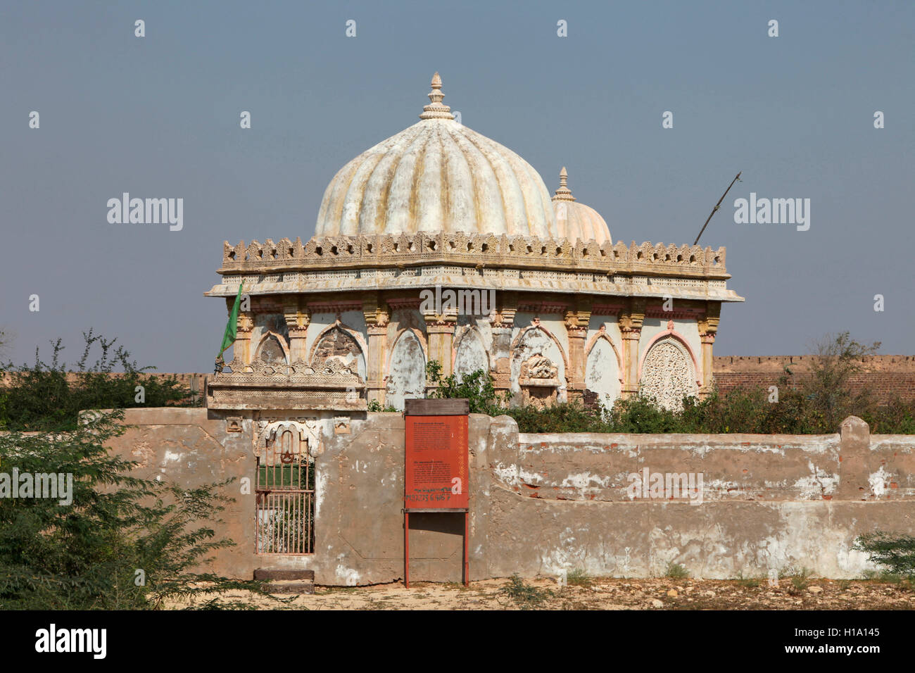 Kamalshah pir dargah, lakhpat fort, Gujrat, india. lakhpat était connu comme basta bander Banque D'Images