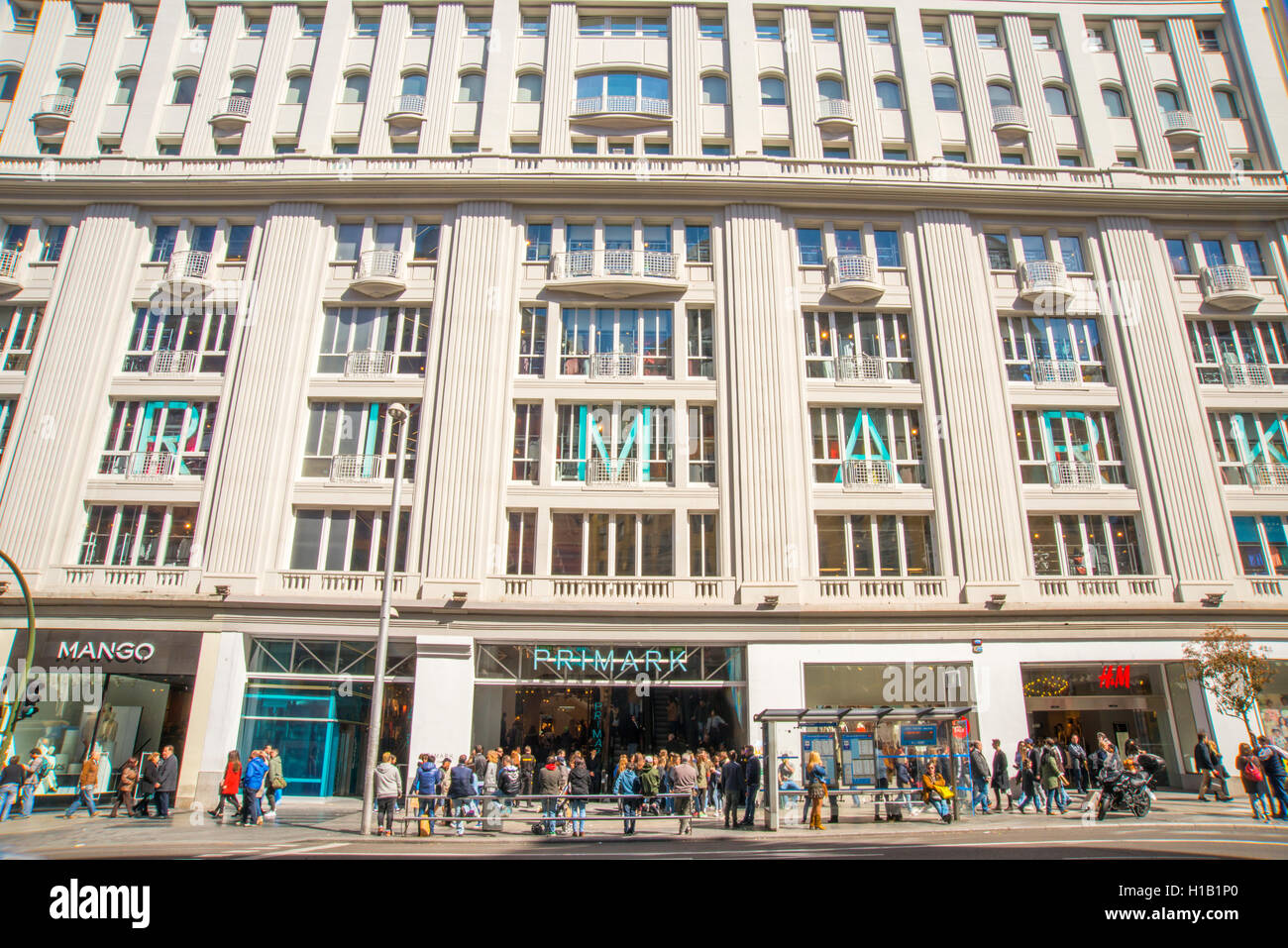 Primark Shopping Centre. La rue Gran Via, Madrid, Espagne. Banque D'Images