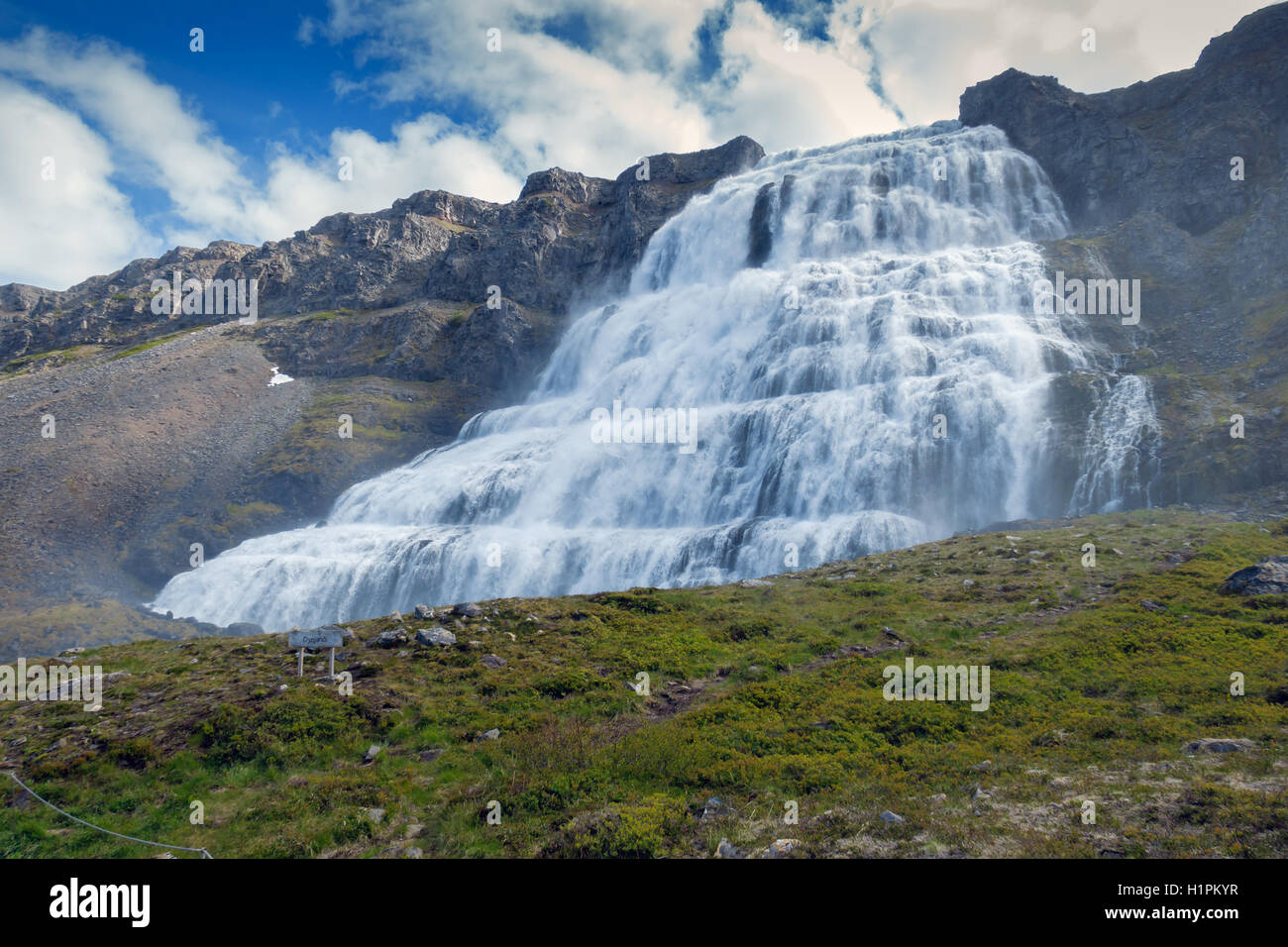 Cascade de Dynjandi les fjords de l'ouest de l'Islande Banque D'Images