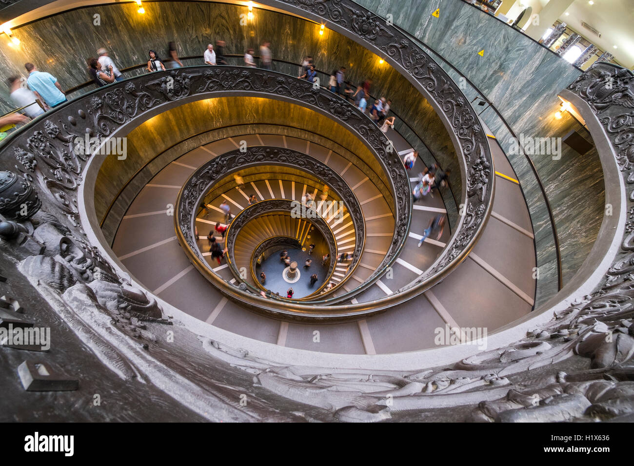 L'escalier Bramante au Musée du Vatican Banque D'Images