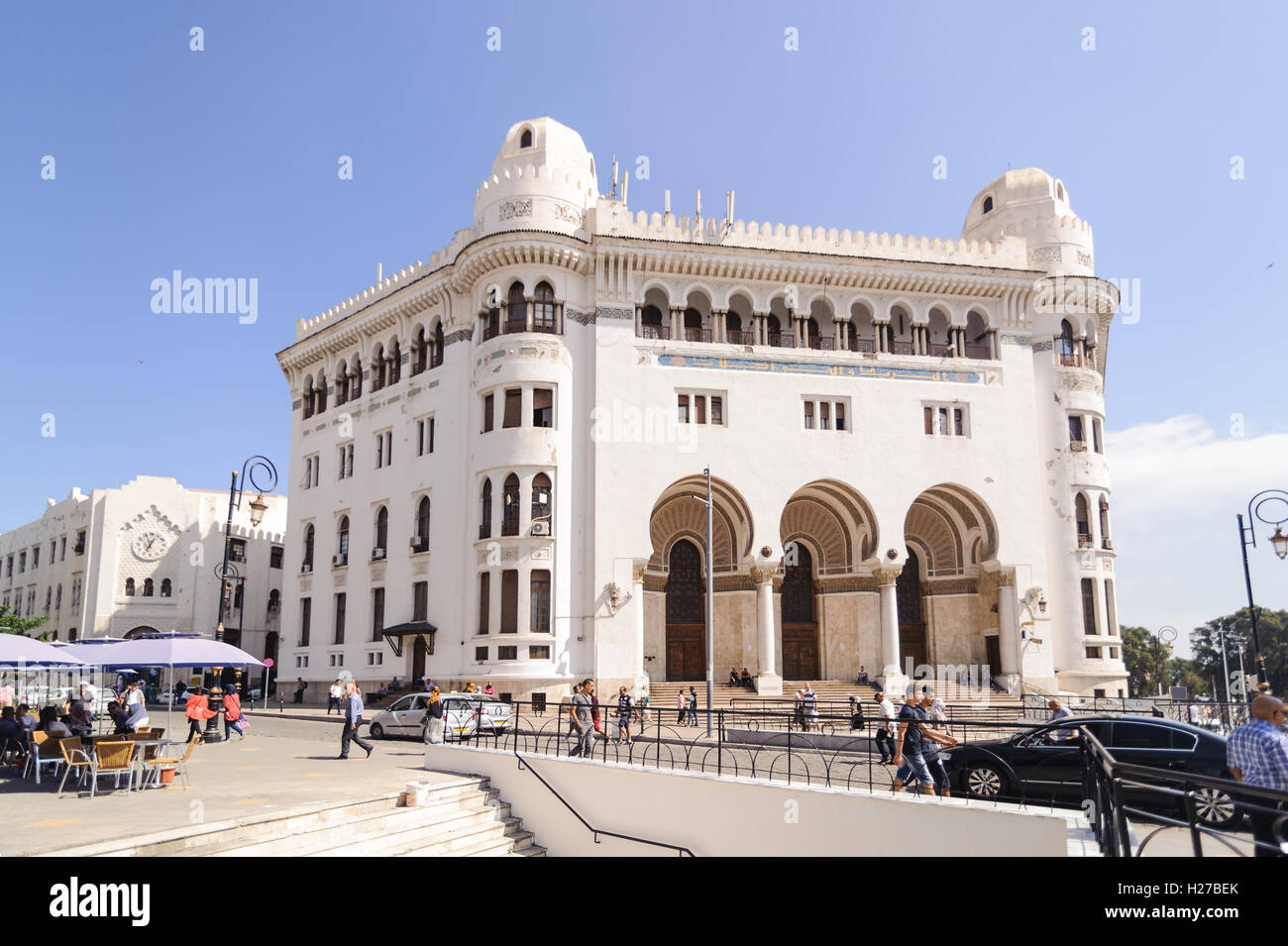 La Grande Poste Alger est un bâtiment de style néo-mauresque Arabisance construit à Alger en 1910 Banque D'Images