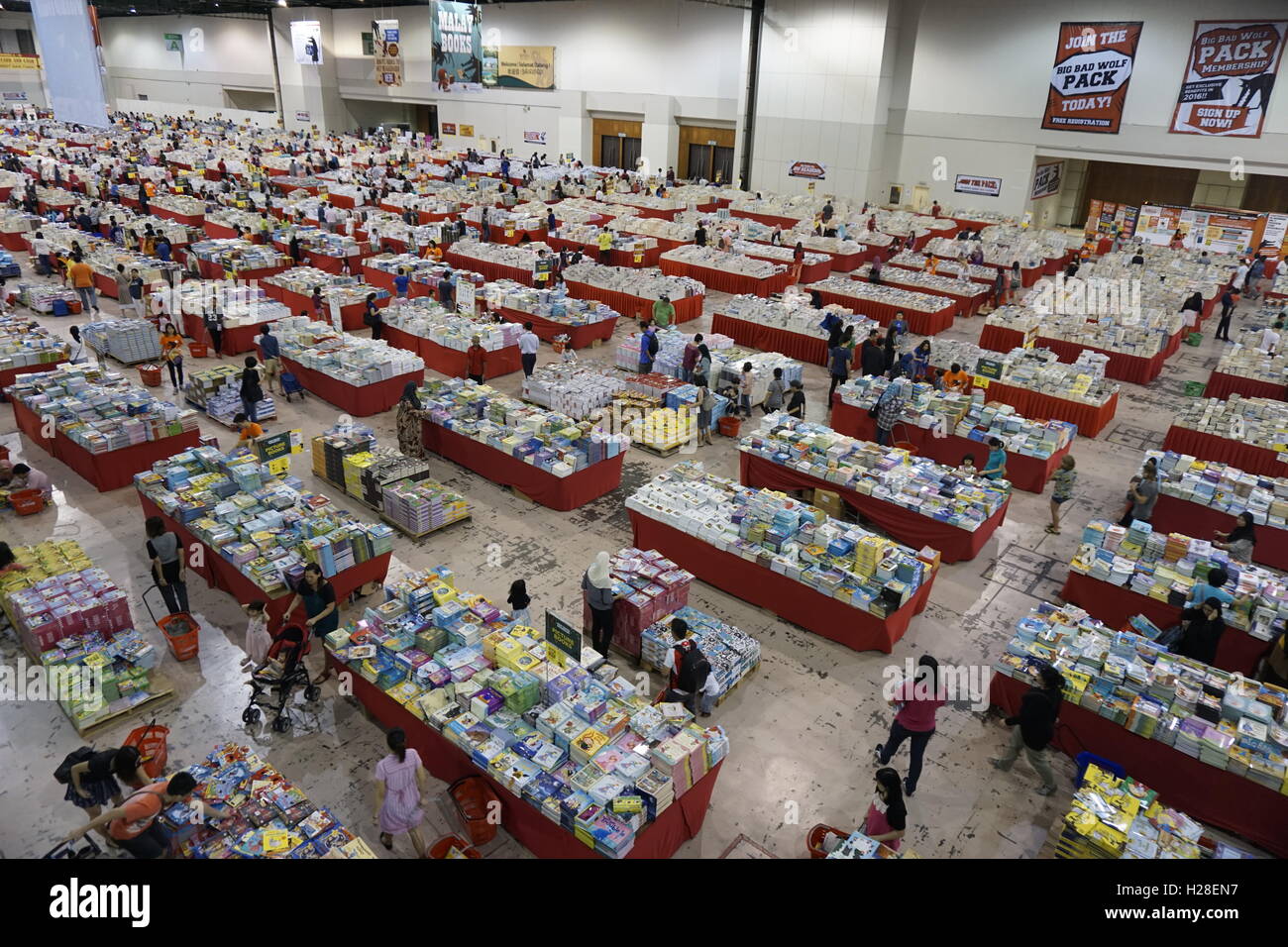 Grand Loup vente de livres, la plus grande foire de ventes de livre en Malaisie Banque D'Images