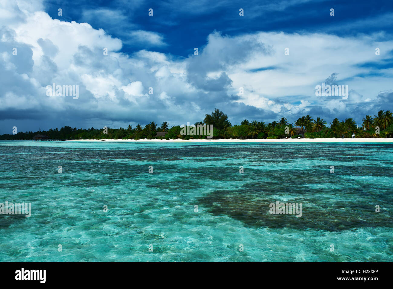 Belle plage à Maldives Banque D'Images