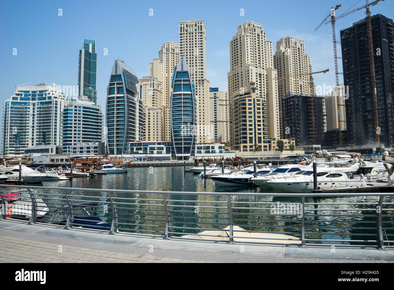 La Marina de Dubaï, Dubaï, Emirats Arabes Unis. Banque D'Images