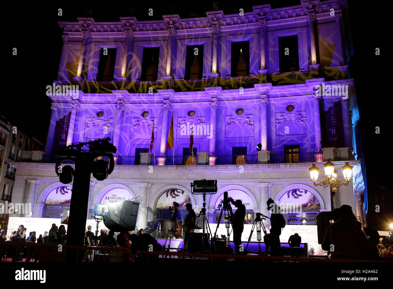 Teatre Real Madrid au premier ministre de 'un monstre appels'. 26/09/2016 © Gtres información más Comuniación on line,S.L./Alamy Live News Banque D'Images