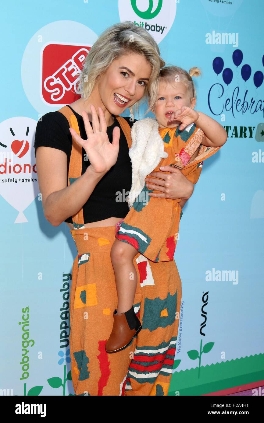 Linsey godfrey aleda seren adamson Banque de photographies et d’images