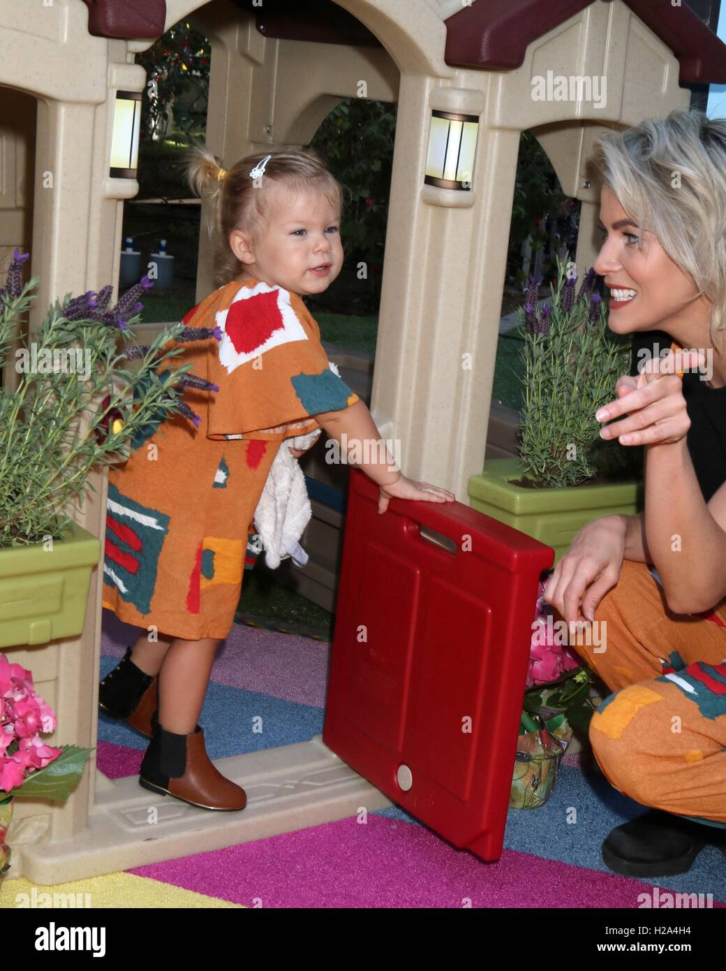 Linsey godfrey aleda seren adamson Banque de photographies et d’images