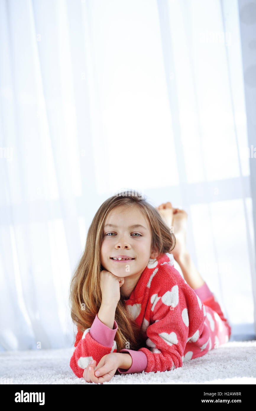 En pyjama enfant Banque D'Images