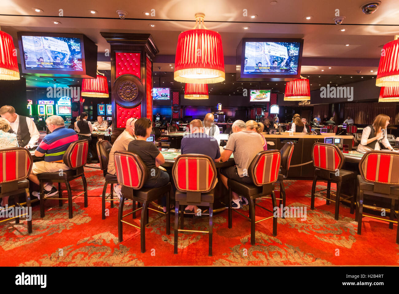 Les joueurs de poker table de poker au casino, à Las Vegas, Nevada, USA Banque D'Images