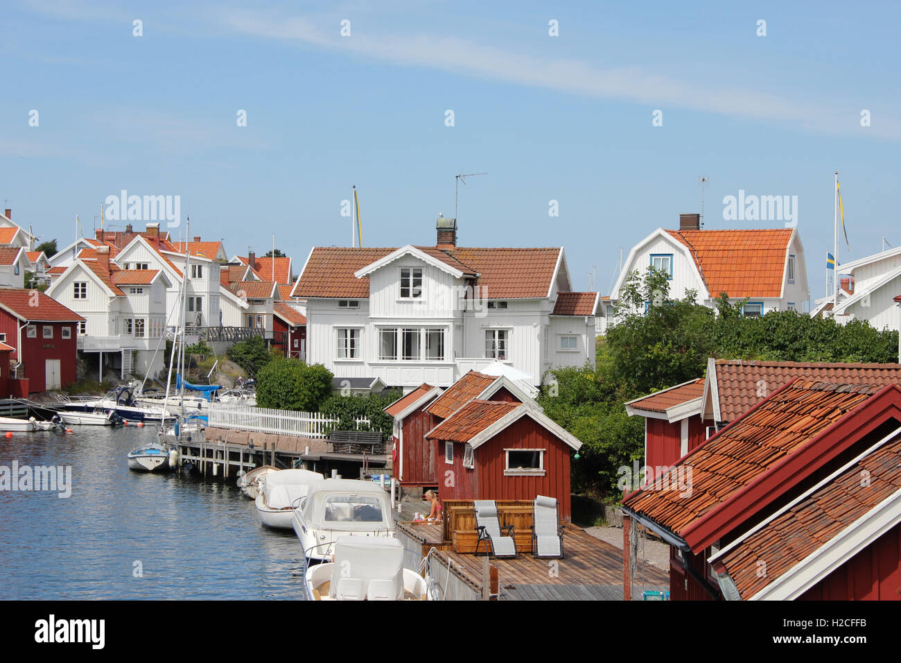 Maison de vacances chalets d'été dans le village de pêcheurs de la côte ouest en Suède, Grundsund Bohuslän Banque D'Images