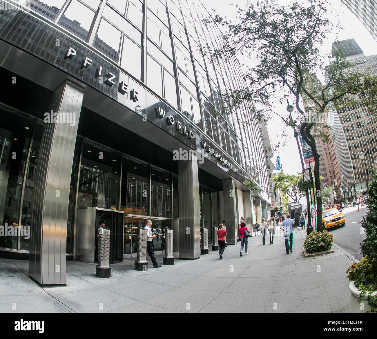 Bâtiment du siège mondial de Pfizer à Manhattan. Banque D'Images