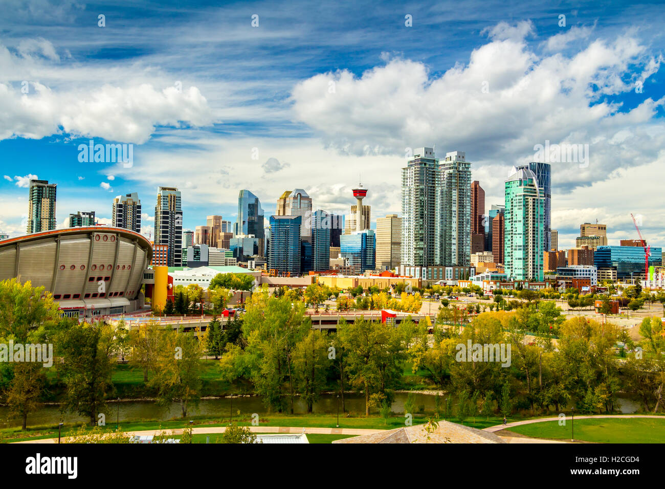 Calgary Skyline Automne Banque D'Images