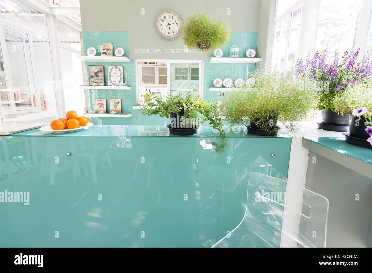 Intérieur d'un restaurant de style moderne Banque D'Images