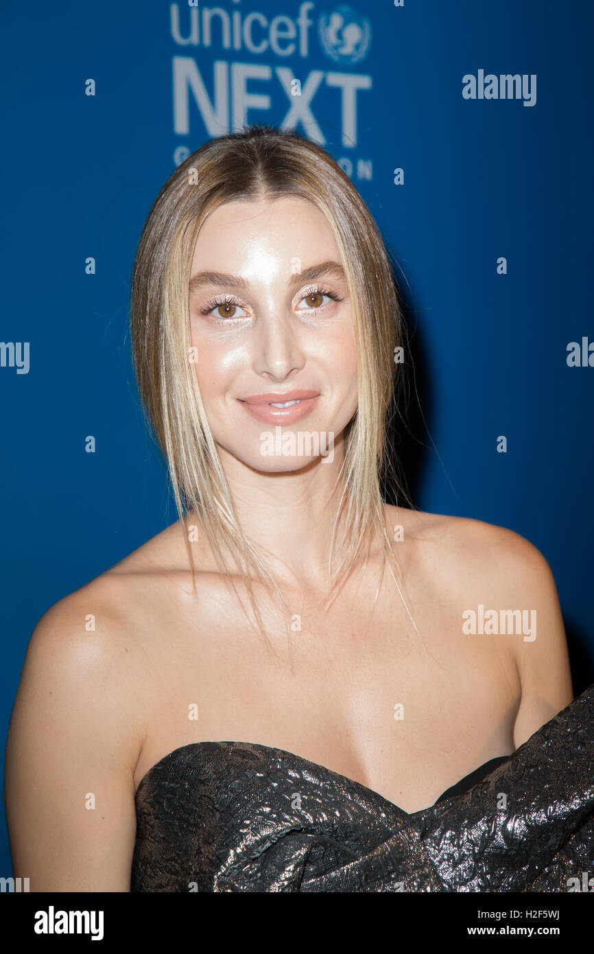 Los Angeles, USA. 27 octobre, 2016. Whitney Port participe à la 4e Conférence annuelle de l'UNICEF au bal masqué la cafétéria de Clifton, le 27 octobre 2016 à Los Angeles, Californie. Crédit : l'accès Photo/Alamy Live News Banque D'Images