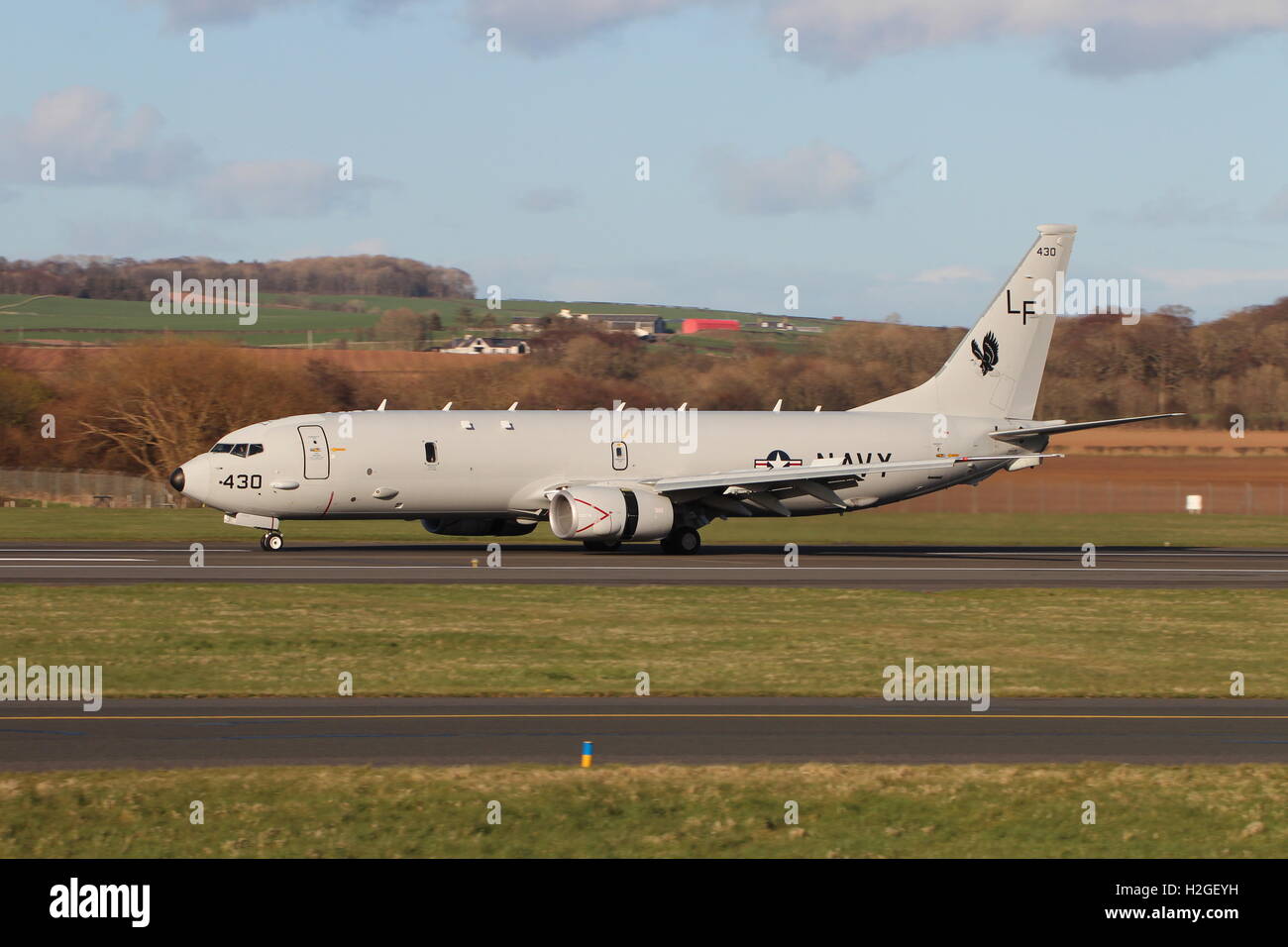 168430, un Boeing P-8A Poseidon de l'United States Navy, arrive à l'aéroport de Prestwick au cours de l'exercice Joint Warrior 15-1. Banque D'Images