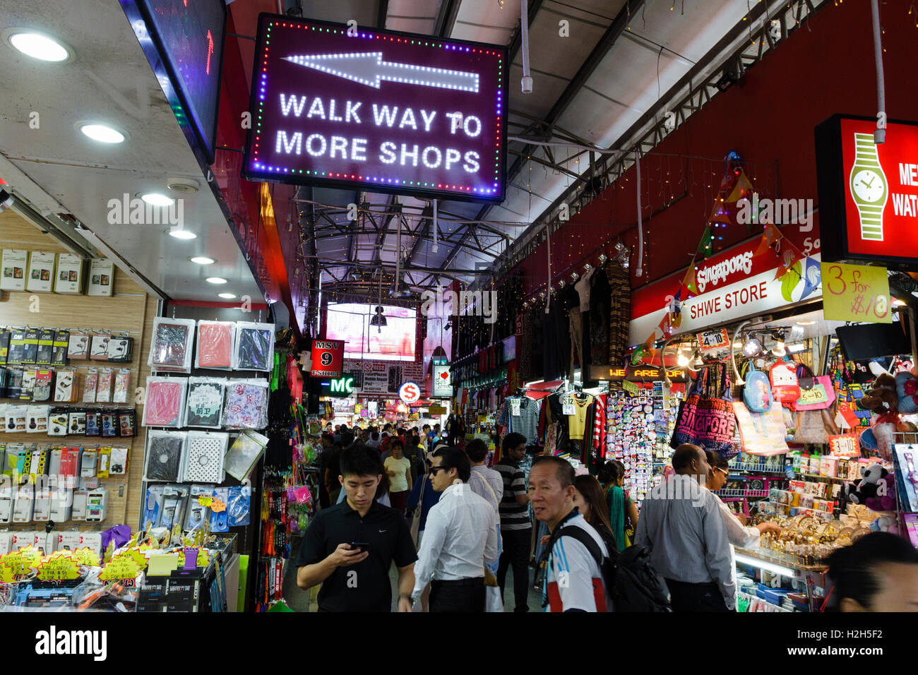 Les gens dans votre marché Bugis, une zone de Singapour Banque D'Images