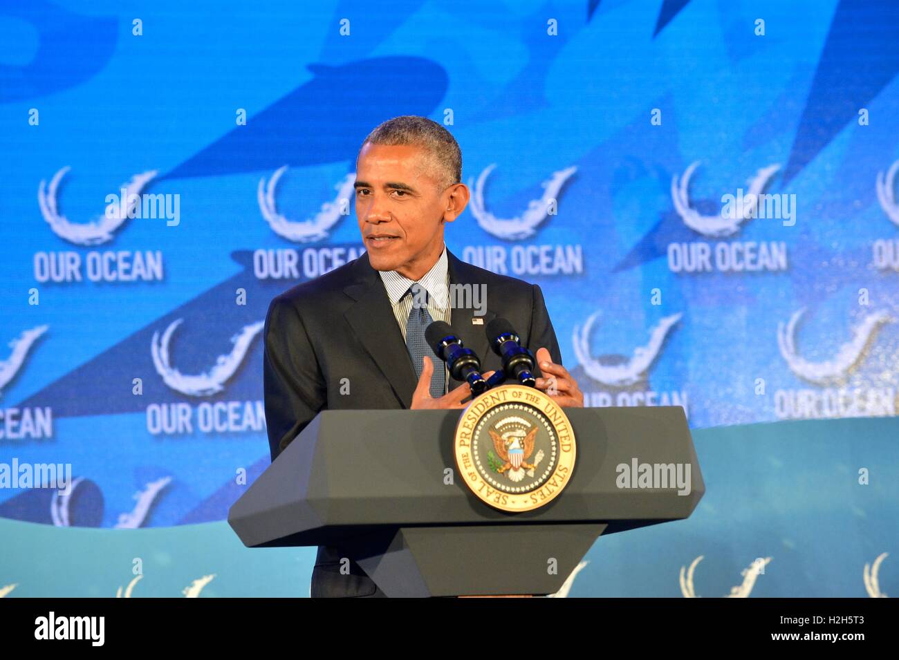 Le président des États-Unis, Barack Obama prononce un discours lors de la Conférence à notre océan 2016 le Département d'État des États-Unis le 15 septembre 2016 à Washington, D.C. Banque D'Images