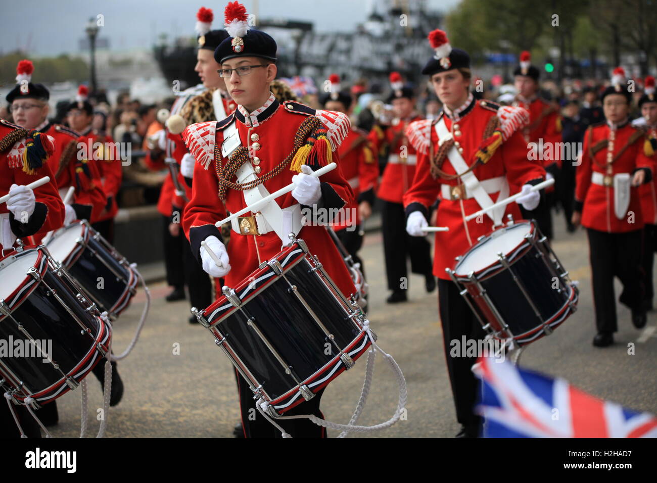 St Dunstan's College & La Force des cadets de l'ensemble corps de tambours à la maire's Show, London, UK. Banque D'Images