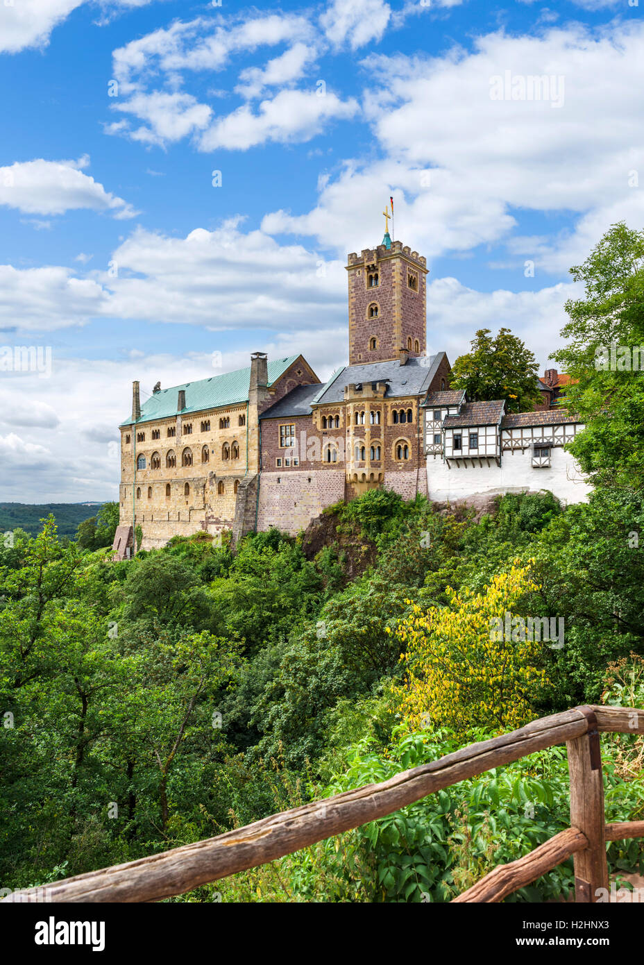 Le château de Wartburg, où Martin Luther a travaillé sur la traduction du Nouveau Testament en allemand, Eisenach, en Thuringe, Allemagne Banque D'Images