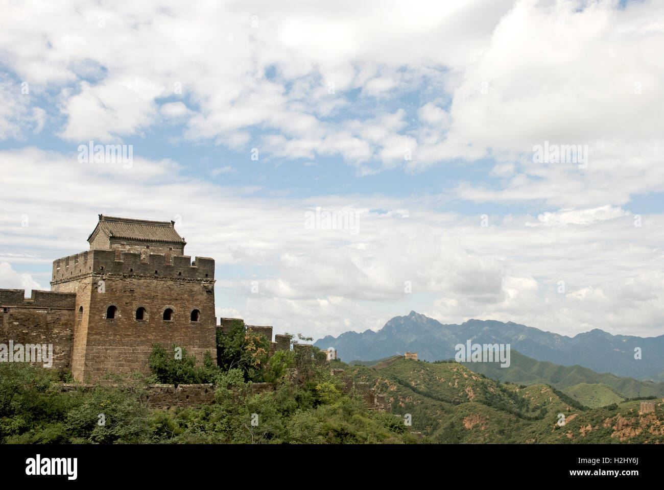 Une tour de guet sur la Grande Muraille de Chine entre Jinshanling et Simatai. Banque D'Images