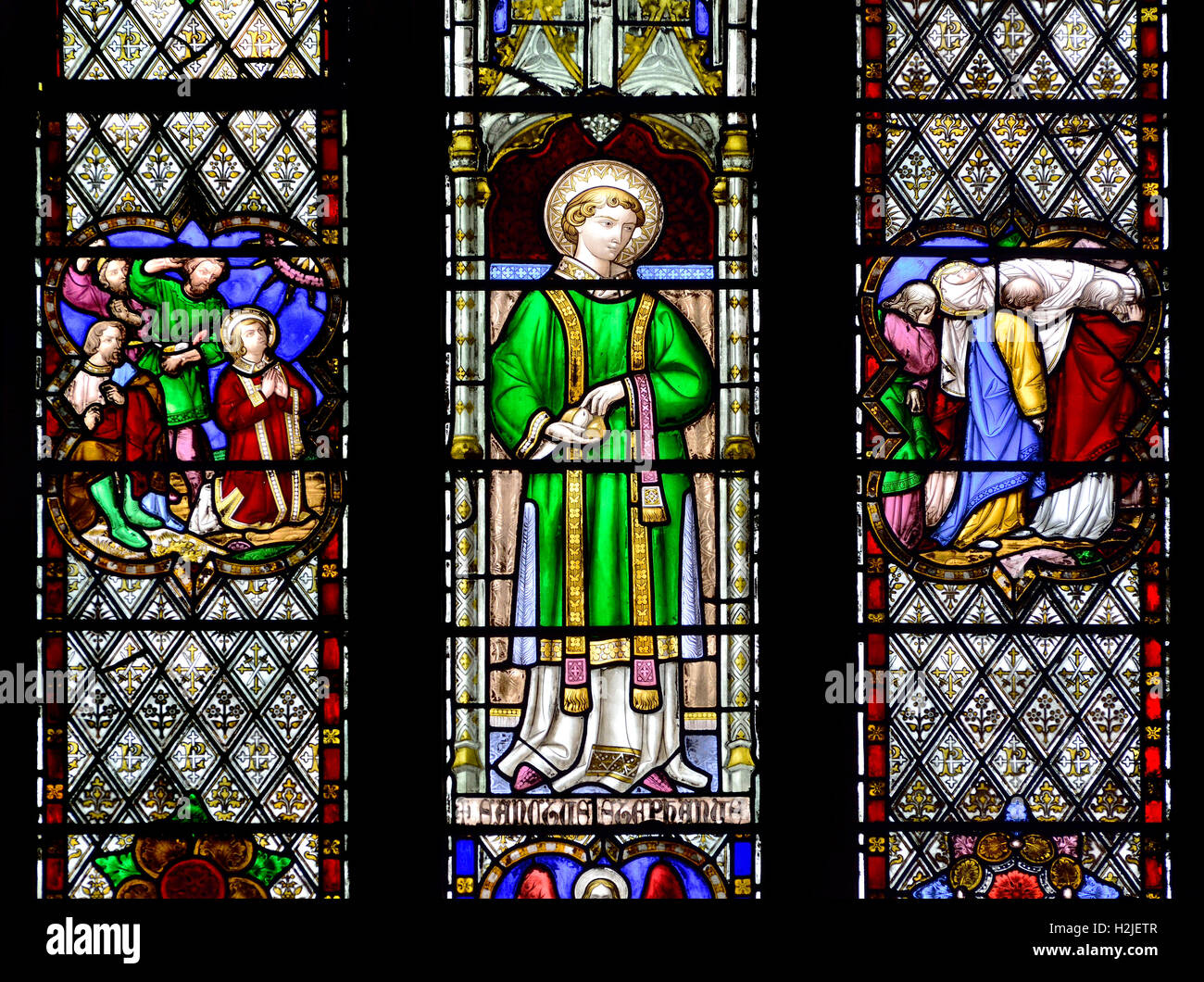 Londres, Angleterre, Royaume-Uni. L'église St Paul, de Knightsbridge. Vitrail - Saint Stephen Banque D'Images