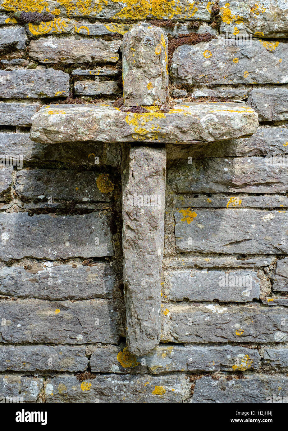 Croix de Pierre à Futapass cimetière militaire allemand Banque D'Images