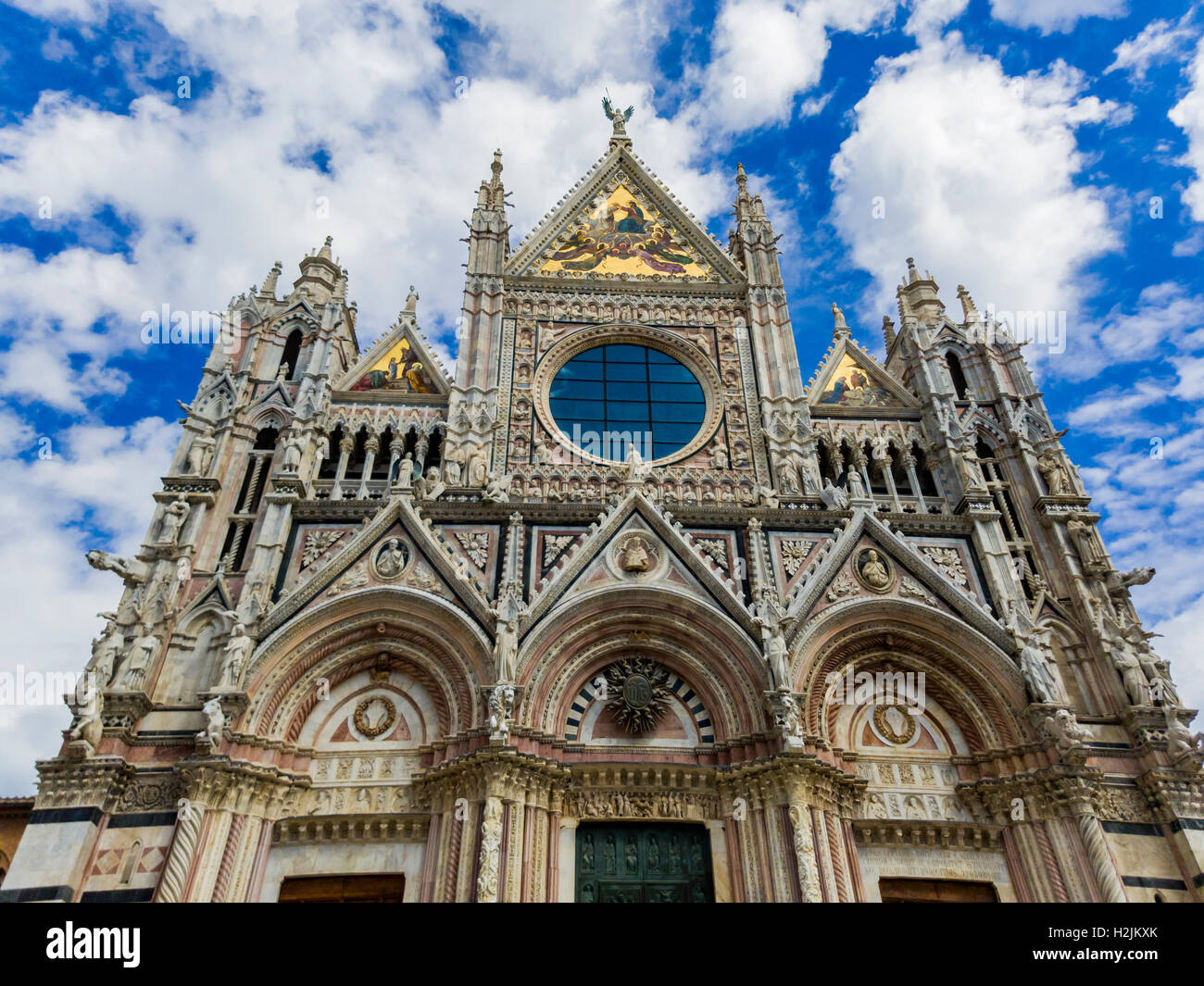 Vue rapprochée de la cathédrale de Sienne en Italie Banque D'Images