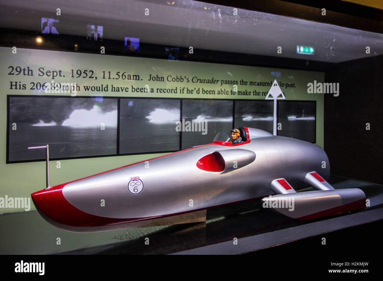 Modèle réduit de John Cobb jet, vedette de l'Crusader Dans Loch Ness Centre et de l'expérience de l'exposition à Drumnadrochit, Ecosse Banque D'Images
