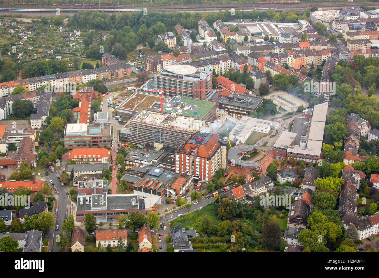 Bochum, Allemagne. 30 Septembre, 2016. Grand feu à l'hôpital Bergmannsheil de Bochum, deux morts et blessés , C15 Banque D'Images