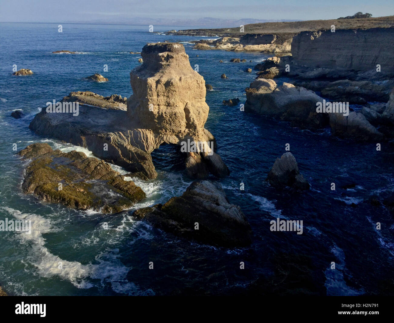 Piles de roches à Montana de Oro State Park, Californie Banque D'Images