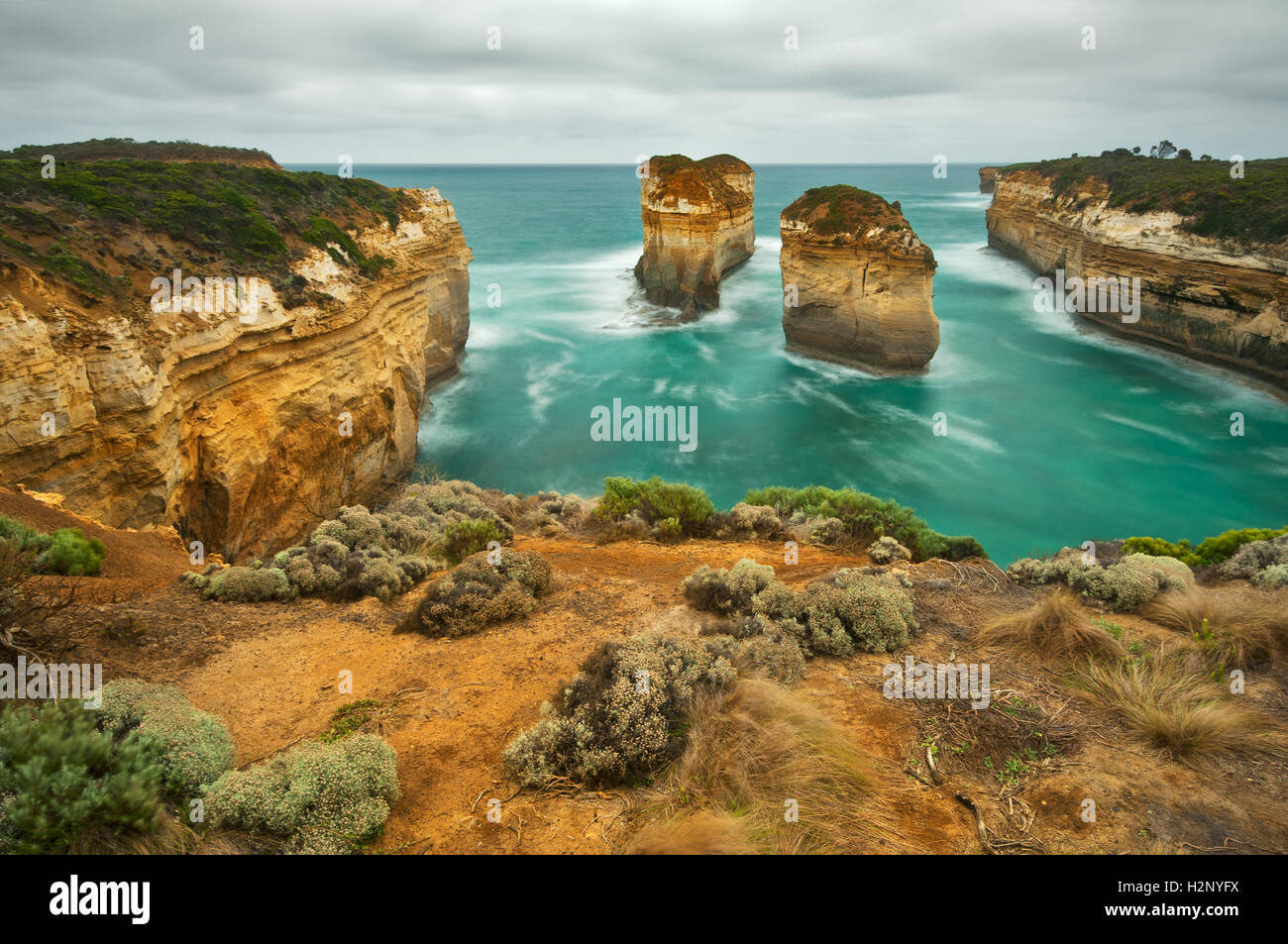 Archway à Port Campbell National Park après l'effondrement. Banque D'Images