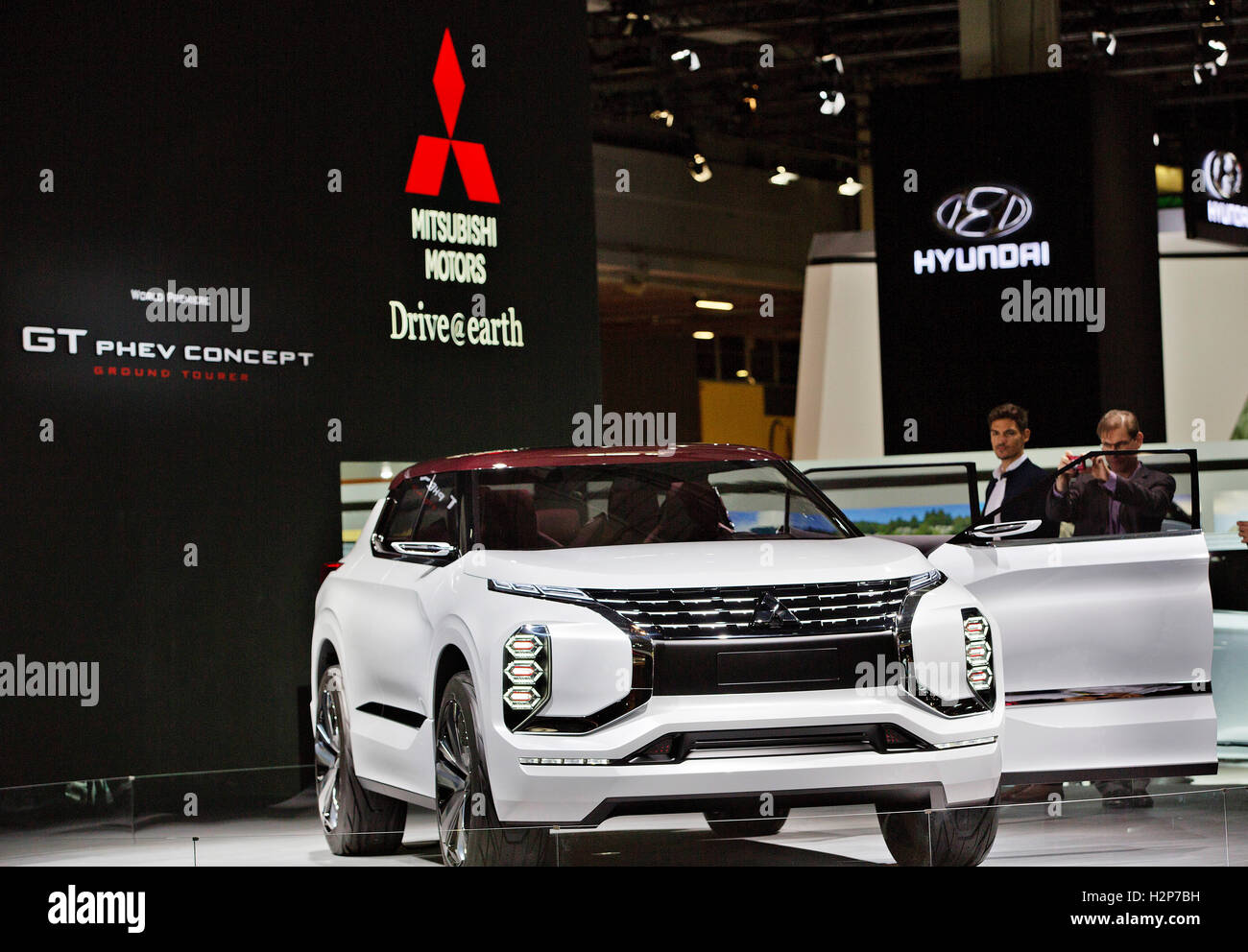 Mitsubishi Grand Tourer Concept GT-PHEV Banque D'Images