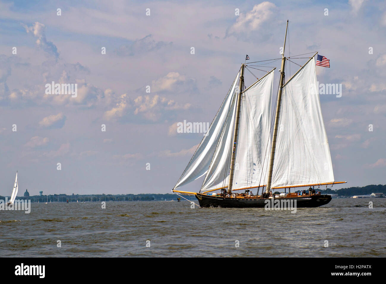 Les 139 pieds de yacht de l'Amérique, réplique de la fameuse goélette de course qui a lancé la tradition de l'America's Cup dans la baie de Chesapeake, le 8 septembre 2016, à Annapolis, Maryland. Le Nord est pour une tournée nord-américaine, Banque D'Images