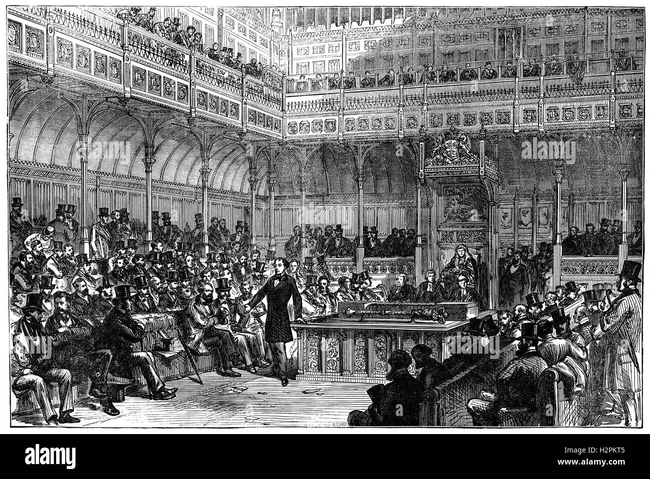 Le Premier Ministre Benjamin Disraeli intoducing la Loi sur la représentation du peuple de 1867, (connu sous le nom de Reform Act de 1867 ou la Loi sur la réforme de la seconde )au Parlement. C'était un morceau de la loi que le droit de vote une partie de l'homme urbain classe ouvrière en Angleterre et au Pays de Galles pour la première fois. Banque D'Images