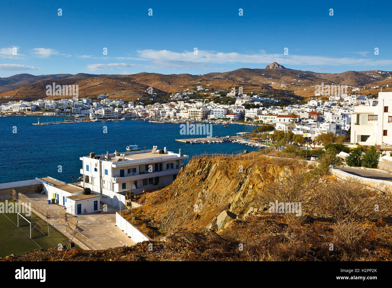 Vue de la ville de Tinos. Banque D'Images