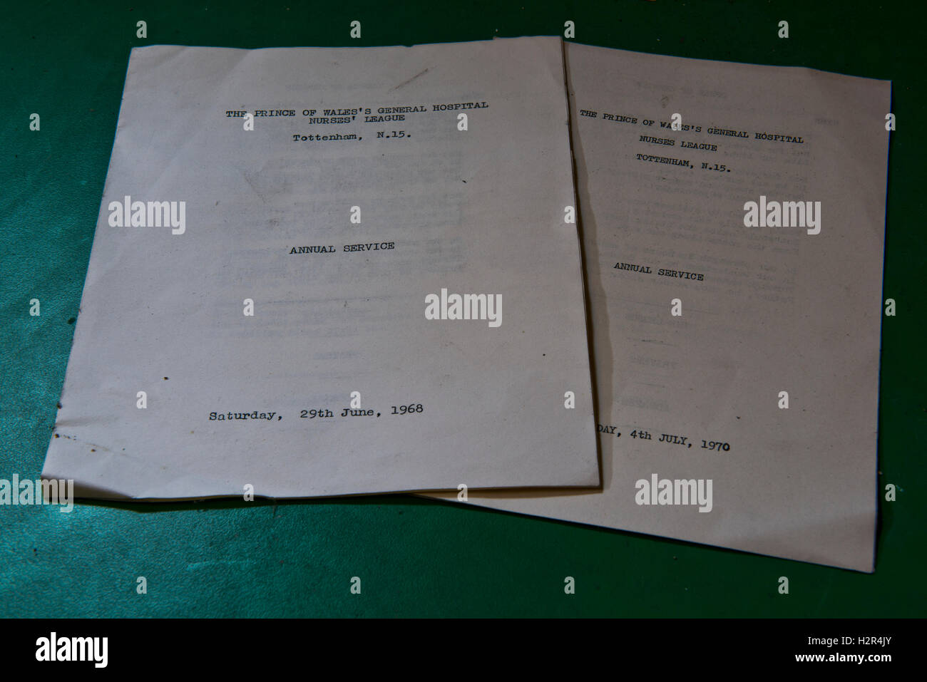 Les documents anciens au sein de l'Hôpital de St Ann, mortuaires Haringey, au nord de Londres, UK Banque D'Images