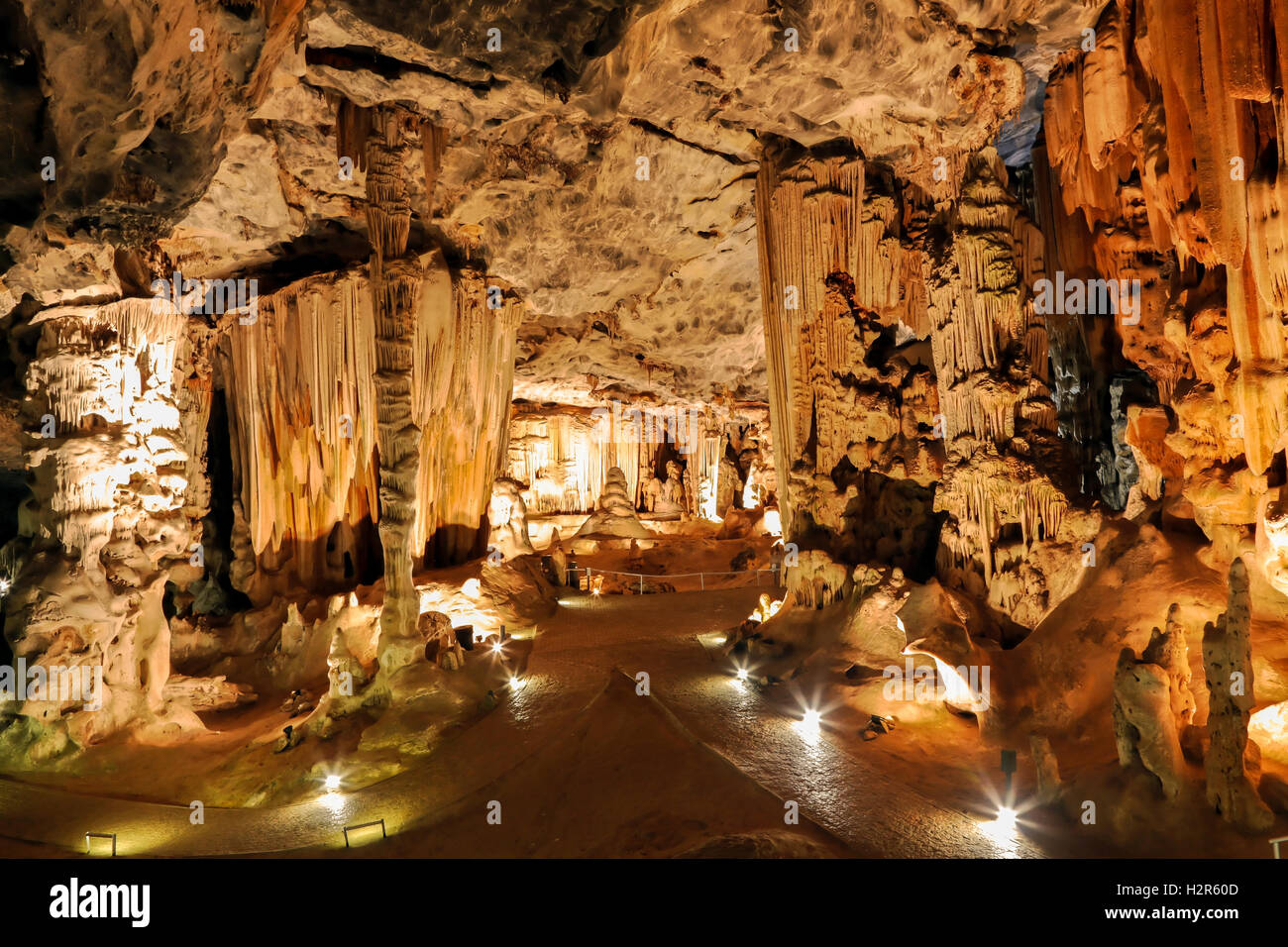 Formations de calcaire Cavern Banque D'Images