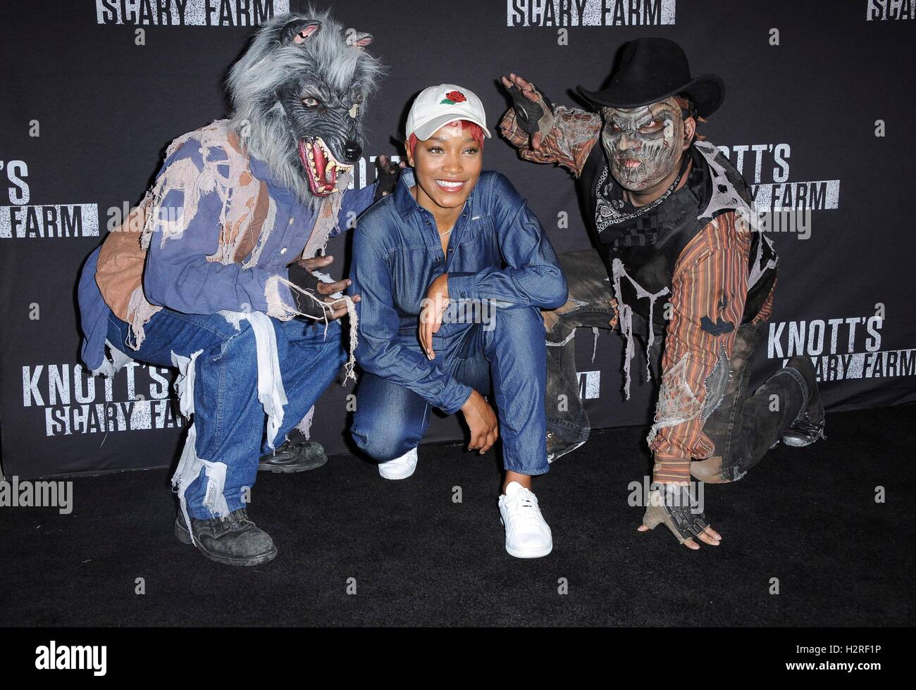 Buena Park, CA. Sep 30, 2016. Keke Palmer aux arrivées de Knott's Scary Farm Tapis noir arrivées, Knott's Berry Farm, Buena Park, CA, le 30 septembre 2016. Credit : Elizabeth Goodenough/Everett Collection/Alamy Live News Banque D'Images