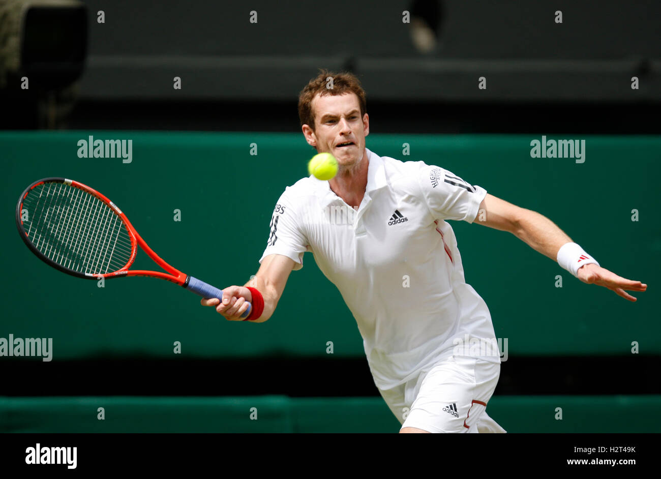 Andrew Murray, de Grande-Bretagne, de Wimbledon 2010, ITF tournoi du Grand Chelem, Wimbledon, Angleterre, Royaume-Uni, Europe Banque D'Images Andrew Murray, de Grande-Bretagne, de Wimbledon 2010, ITF tournoi du Grand Chelem, Wimbledon, Angleterre, Royaume-Uni, Europe Banque D'Images