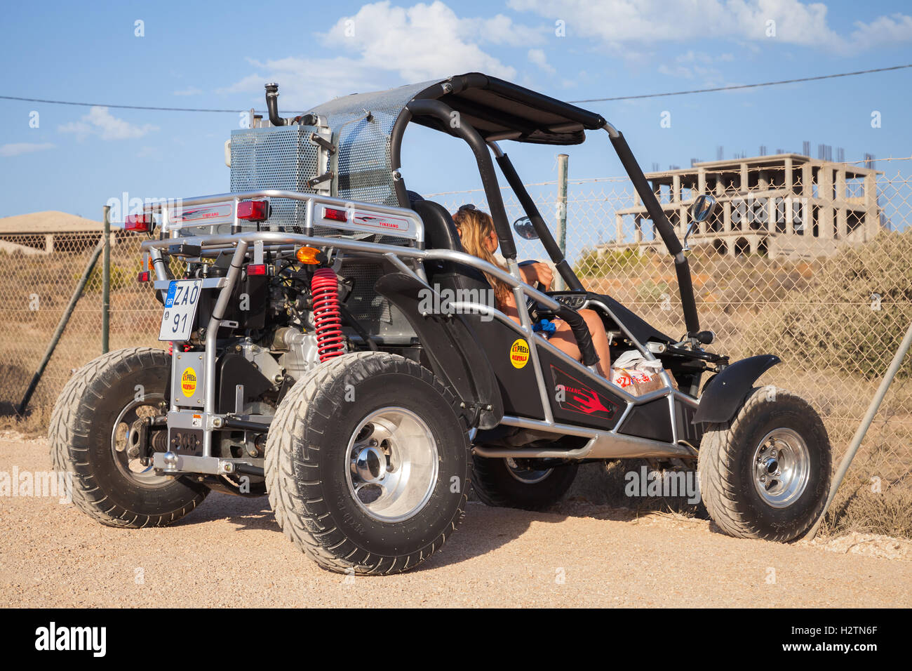 Zakynthos, Grèce - le 18 août 2016 : Yinxiang buggy. Transport touristique populaire à louer sur les îles Grecques Banque D'Images