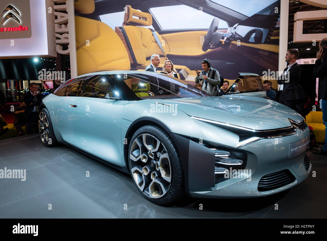 Nouvelle Citroen CXperience grand salon concept à Paris Motor Show 2016 Banque D'Images