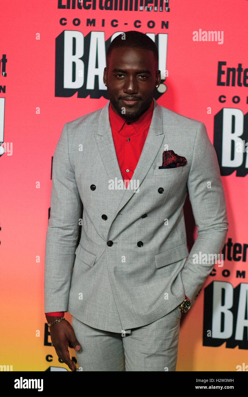 Castmates et célébrités se sont rassemblés samedi soir dans le cadre de l'Entertainment Weekly Comic Con annuel partie au Hard Rock Hotel de San Diego, CA. Shamier Anderson En vedette : Où : San Diego, California, United States Quand : 24 Oct 2016 Banque D'Images