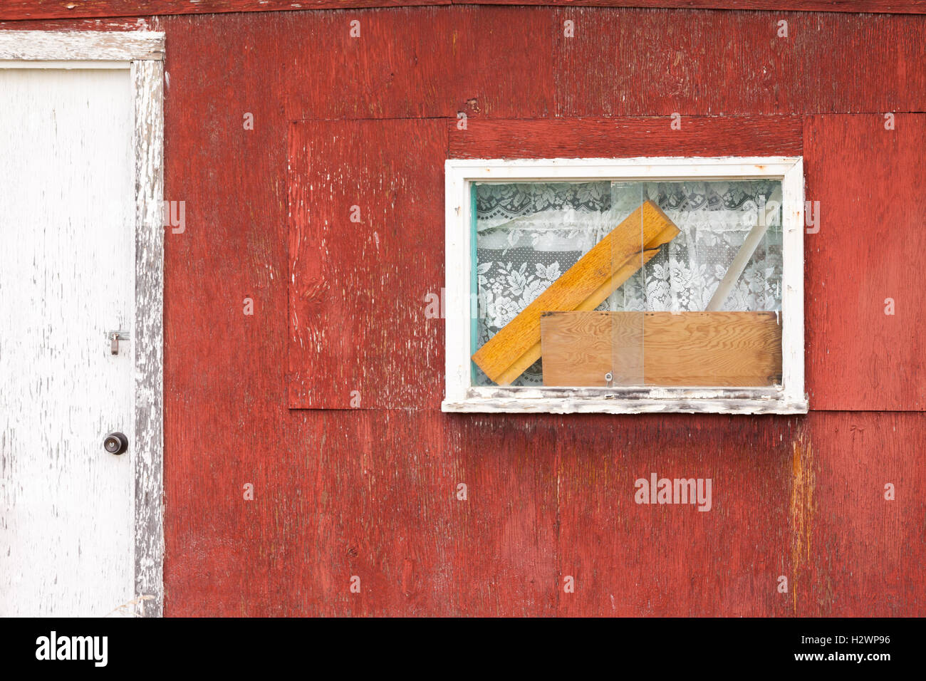 Chalet rustique en bois porte fenêtre extérieure abstract Banque D'Images