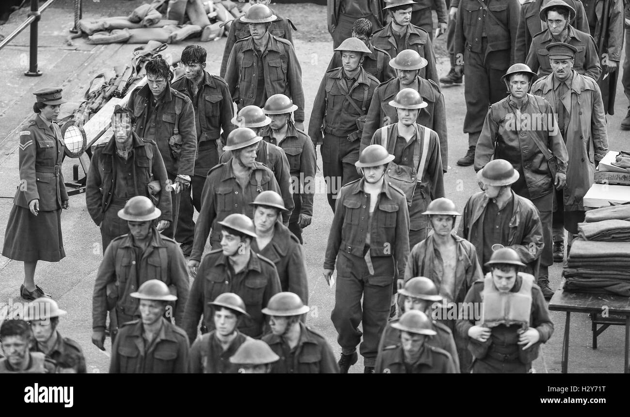 Christopher Nolan continue de filmer le film "unkirk' dans le port de Weymouth. Doté d''atmosphère : où : Weymouth, Royaume-Uni 28 Juillet 2016 Quand : Banque D'Images